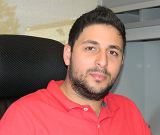 Shlomi S.